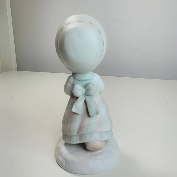 December Precious Moment Figurine Vintage 1988 NEW in Original Box - Picture 2 of 5